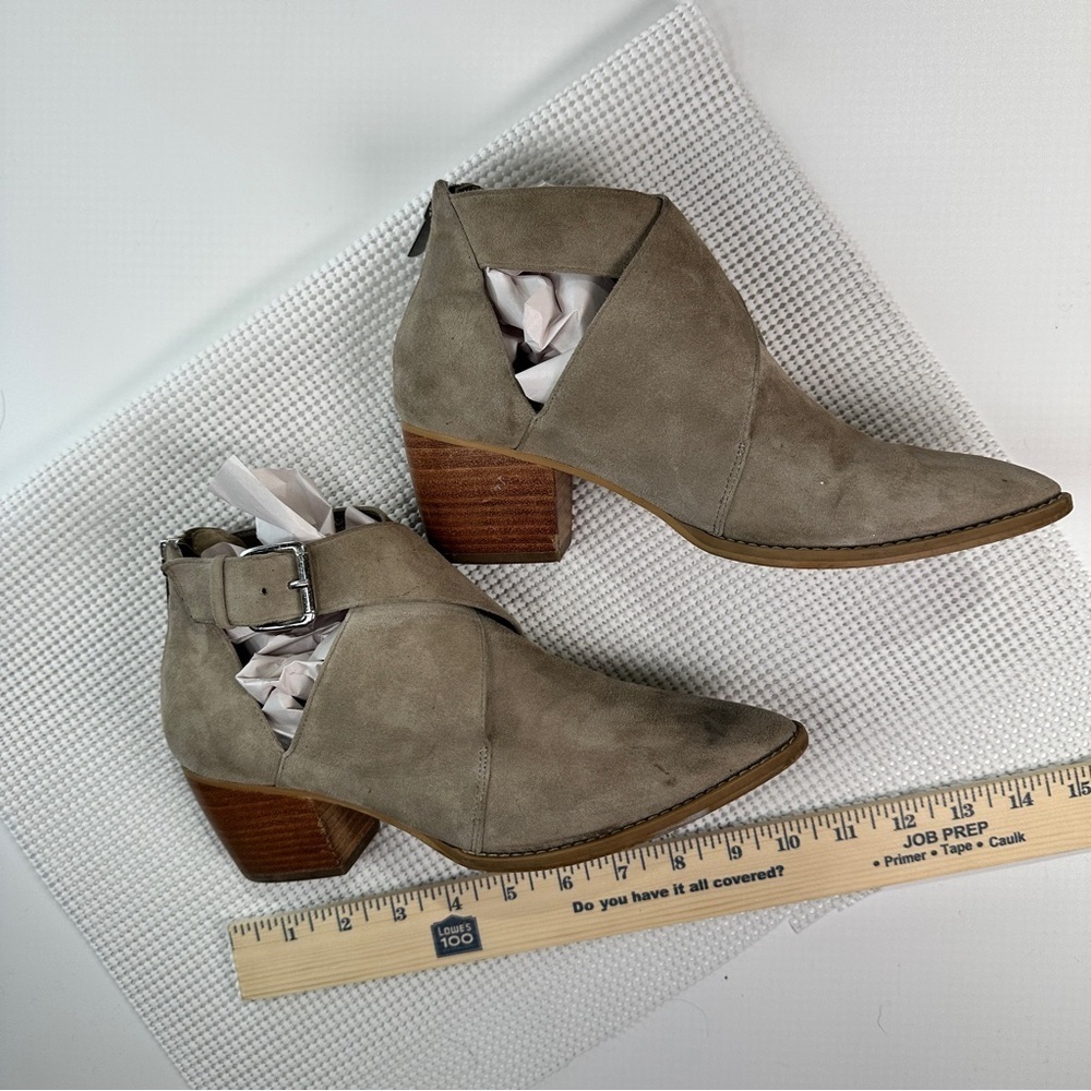 BP ankle booties suede pointed toe taupe size 8 - Picture 10 of 10